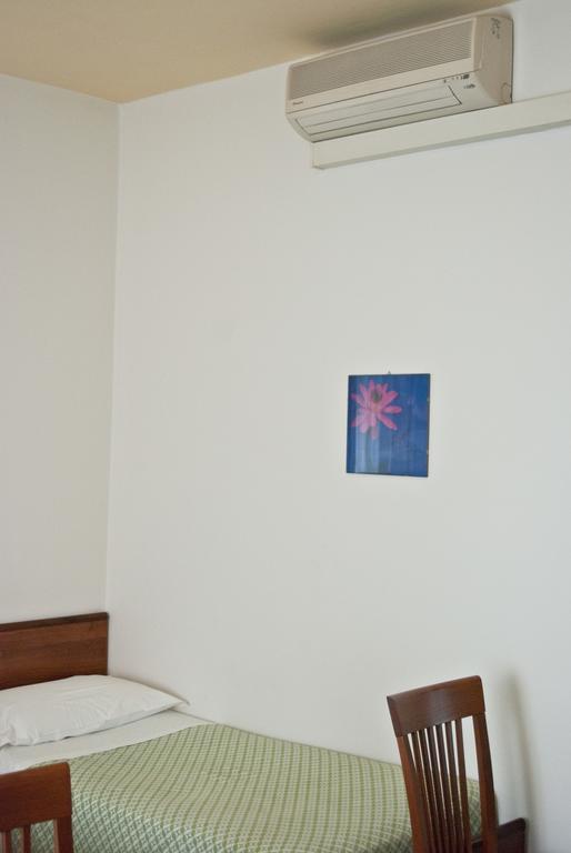 Hotel Tuscolano Bologna Room photo
