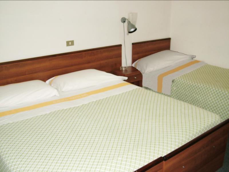 Hotel Tuscolano Bologna Room photo